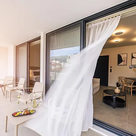 Luaz Suites Volos Exterior photo