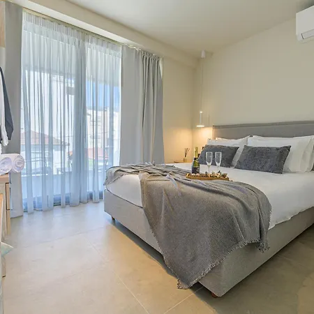 Luaz Suites Volos Exterior photo