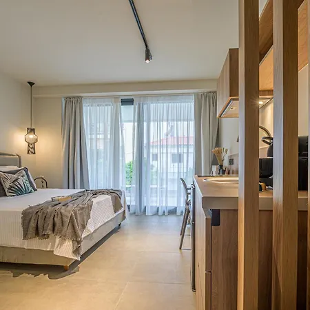 Luaz Suites Volos Exterior photo